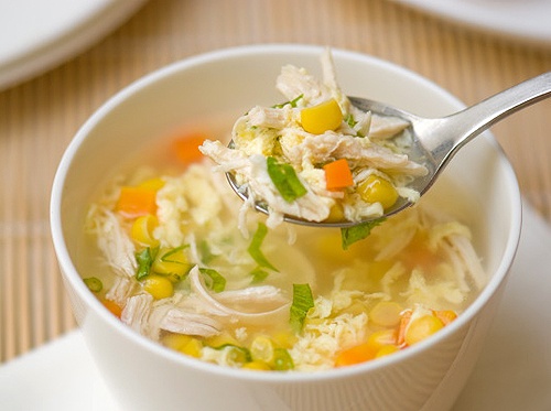 Ăn súp sách bò hoặc súp gà: Ăn súp sách bò là phương pháp giải say khá lạ nhưng lại được phổ biến ở Đông Âu và Thổ Nhĩ Kỳ.