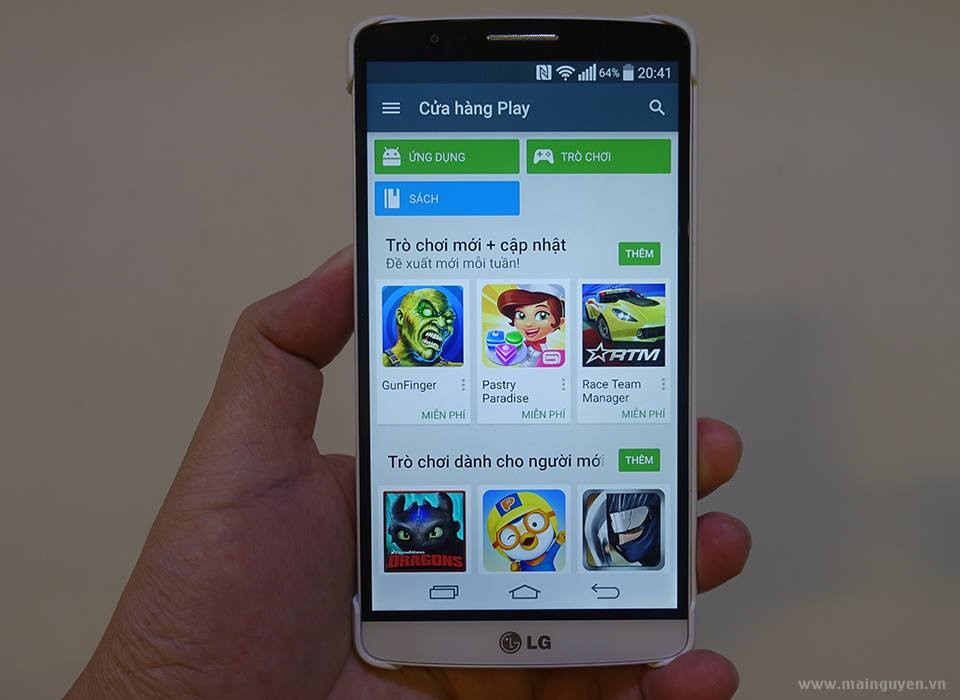 Ứng dụng Google Play trong G3, các icon mới cũng làm phẳng hóa.