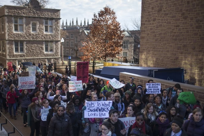 Bieu tinh 'Gio tay, dung ban' lan toa khap nuoc My hinh anh
