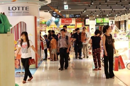 Vu Lotte 'duoi' khach ngheo: 'Chi biet xin loi' hinh anh