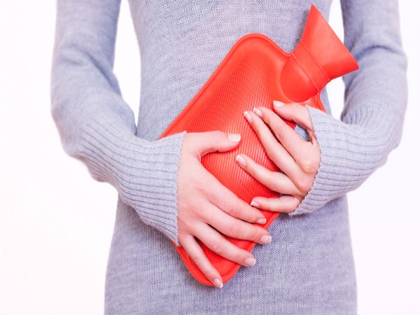  Trườm nóng: Dùng một túi nước nóng và trườm về phía sau cổ sẽ giúp bạn giảm đau đầu do stress. Điều này sẽ giúp bạn thư giãn các cơ bắp và hạn chế việc đau nhói ở vùng đầu.