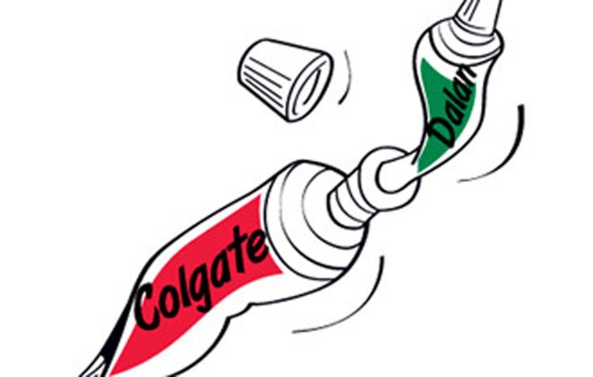 Trước làn sóng mở cửa năm 1995, ông Trịnh Thành Nhơn, chủ của Dạ Lan đã quyết định liên doanh với công ty Colgate – Palmolive, khi ấy công ty ông được định giá <abbr class=