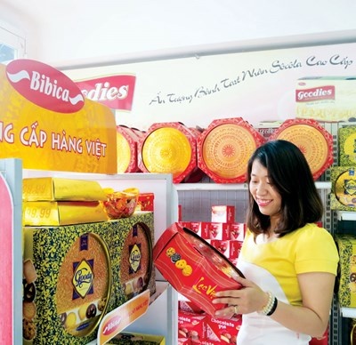 Hang Tet: E he tren ke hinh anh