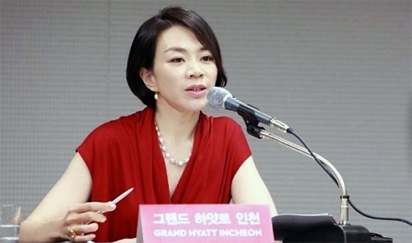 Hình ảnh đẹp đẽ của bà phó Chủ tịch Hãng Korean Air - Heather Cho.