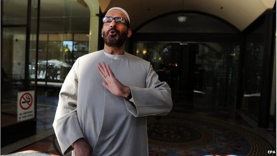 Ở Iran, Haron Monis từng bị truy nã vì tội danh lừa đảo. 