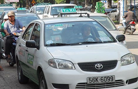 Tuan toi, ve xe, cuoc taxi se giam hinh anh