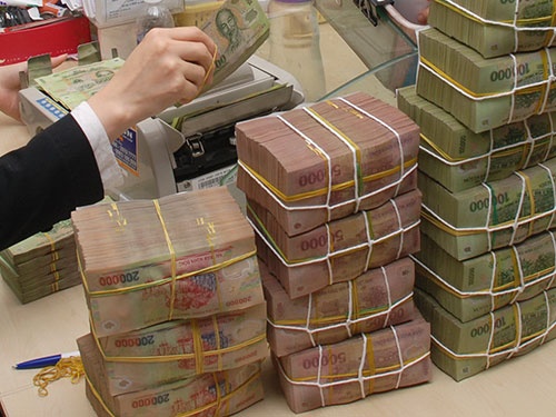 Ha Noi, TP.HCM: Thuong Tet binh quan 1 thang luong hinh anh