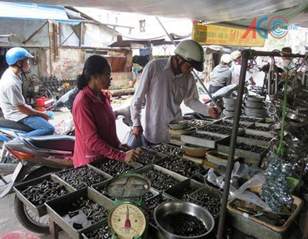 Diem danh cac cho que la nhat mien Tay hinh anh