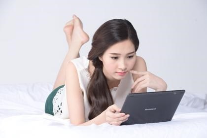 5 cach giup ban bao ve mat khi dung smartphone hinh anh