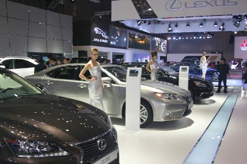 Năm 2014 chứng kiến việc nhiều DN cùng lúc cho ra mắt một loạt mẫu xe mới.