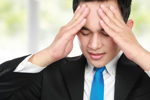 Tư thế yêu. Vì cho dù ở tư thế truyền thống hay ở một tư thế mới thì kết quả đậu thai là như nhau. Một khi người đàn ông xuất tinh, tinh trùng sẽ bơi, đi trực tiếp vào trong chất nhầy cổ tử cung và vào các ống dẫn trứng. Điều này xảy ra một vài giây, bất kể vị trí giao hợp. Vì thế, bạn không nên quá chú trọng vào một vị trí, mà quan trọng hơn là hãy tạo cho nhau sự hào hứng khi gần gũi.
