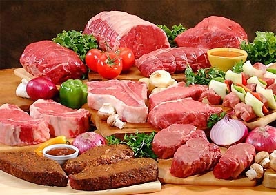 Người huyết áp thấp cần bổ sung thịt nạc, thịt bò, rau quả có màu đỏ.