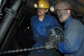 Luong binh quan nganh than 8,2 trieu dong/nguoi hinh anh