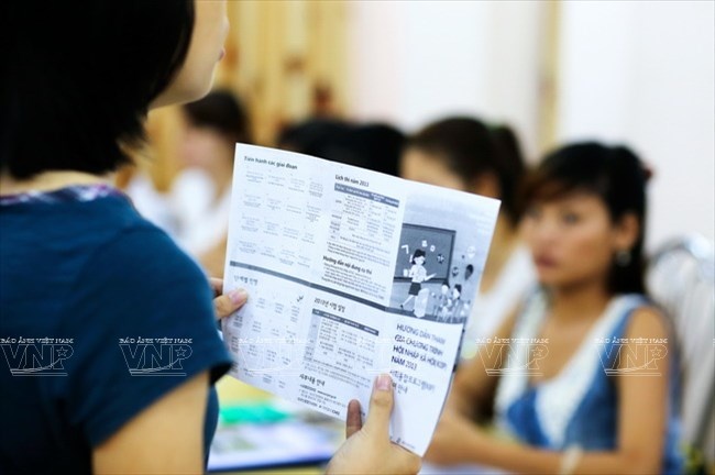 Học viên khóa học còn được cung cấp thông tin về các chính sách xã hội, các trung tâm hỗ trợ người nước ngoài tại Hàn Quốc.