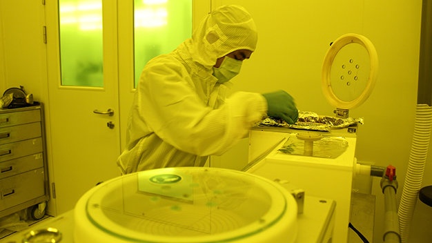 Bo truong KHCN: Uu dai dac biet cho nganh san xuat chip hinh anh