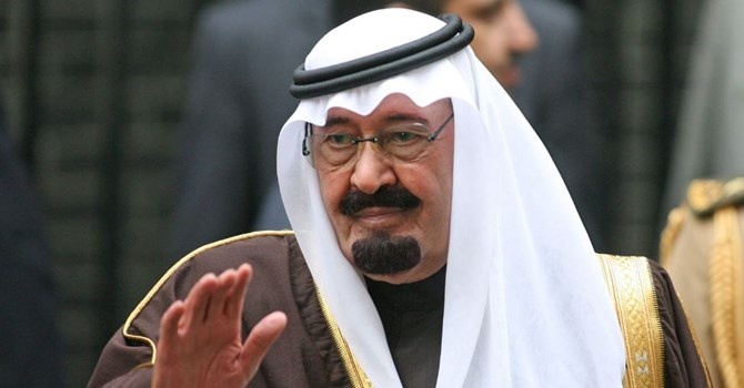 Quoc vuong A-rap Xe-ut qua doi, gia dau nguoc gio di len hinh anh