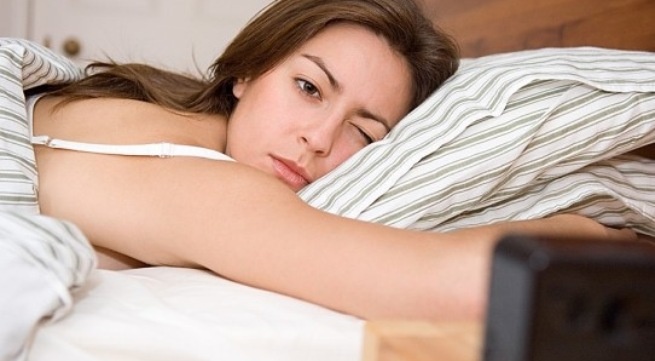 Dinh duong cho nguoi mat ngu hinh anh