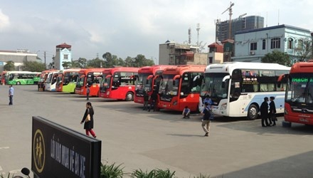 Xang giam gia ky luc, cuoc van tai van doi tang 20-60% hinh anh