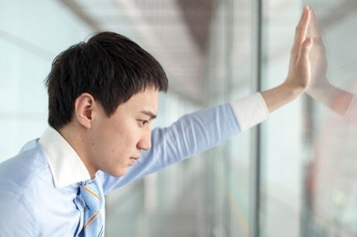 Điểm giao giữa bao quy đầu và phần thân dương vật có tên là Flenulum, đây được xem là một trong những điểm rất nhạy cảm khi được chạm vào.