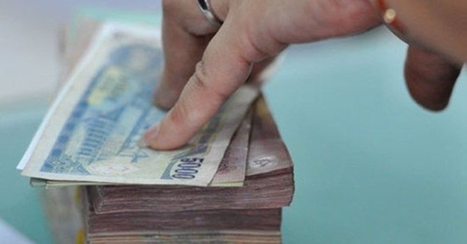 Tang luong toi thieu vung moi: 'DN kho may cung nen tang' hinh anh