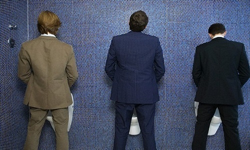 Nhin tieu hang ngay giup keo dai thoi gian quan he? hinh anh