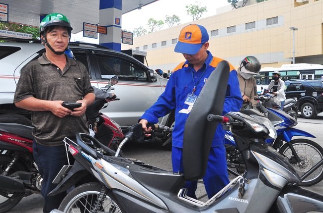 Nhap xang dau tu ASEAN, DN duoc huong loi nhieu hon hinh anh