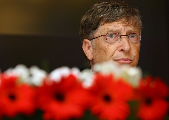 Tuy rất quan tâm đến AI, Bill Gates nói, ông “nằm trong số những người chú ý đến siêu trí tuệ (super intelligence)”.