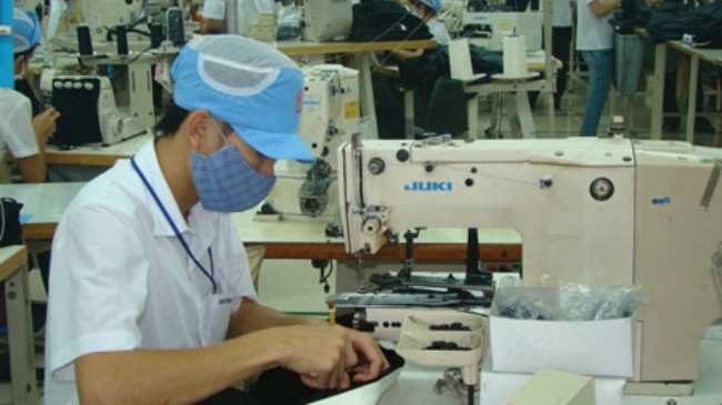 Dong Nai: Nhieu doanh nghiep thieu lao dong sau Tet hinh anh