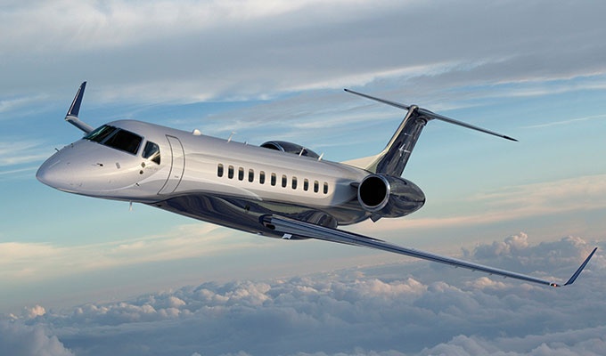 Nhung chuyen thu vi ve hang san xuat may bay bau Duc vua mua hinh anh