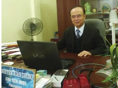 Ong chu tich 'quan da day' nguoi lao dong hinh anh