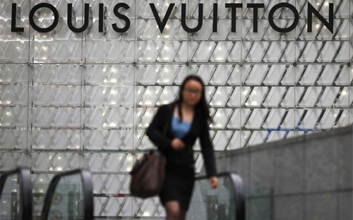 Vi sao tui xach Louis Vuitton 'that the' o Trung Quoc? hinh anh