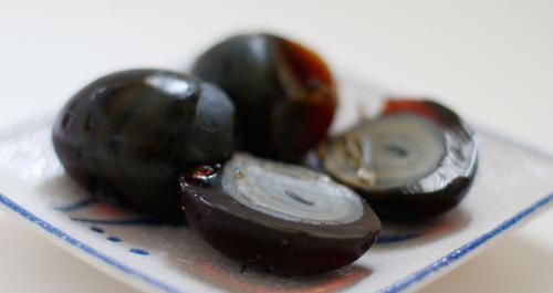 Sai lầm trong ăn uống khi tiêu thụ quá nhiều trứng vịt Bắc Thảo là hiệu chứng giảm IQ nghiêm trọng.