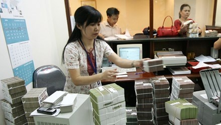 Nam 2015: Co phieu ngan hang cham day hinh anh