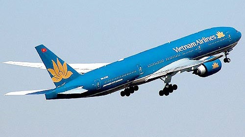 May bay Vietnam Airlines suyt dung may bay khac o Quang Chau hinh anh