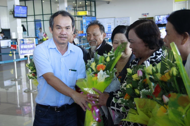 Chuyen co moi cua bau Duc cho cuu chien binh ra tham Con Dao hinh anh