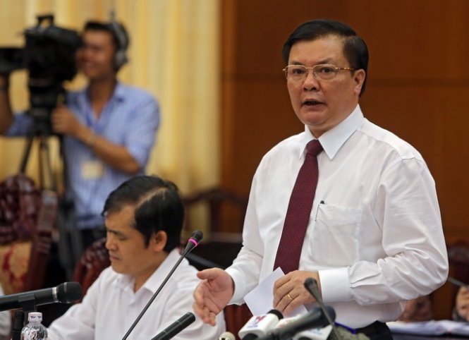 Tang thue bao ve moi truong doi voi xang len 3.000 dong/lit hinh anh