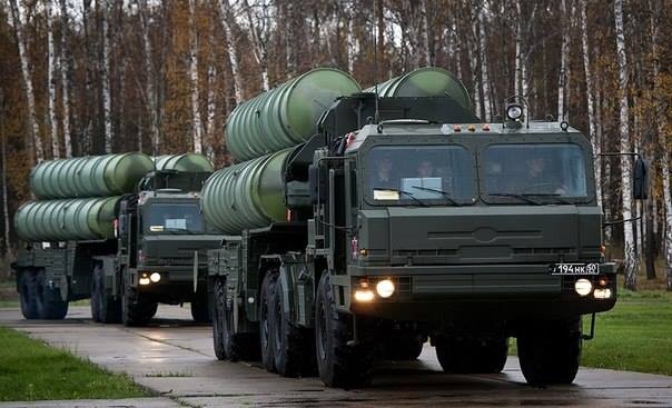 To hop ten lua Nga thach thuc sieu chien dau co My hinh anh