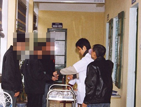 'Co My' lam gioi tre Viet 'que quat' hinh anh