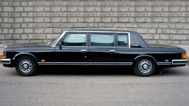 Sieu xe limousine chong dan cua cuu lanh tu Lien Xo hinh anh