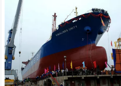 Khep lai vu nha thau ngoai kien Vinalines hinh anh