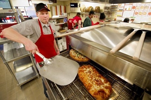 Ở Toppar Pizza, mọi nhân viên đều có cơ hội thăng tiến.