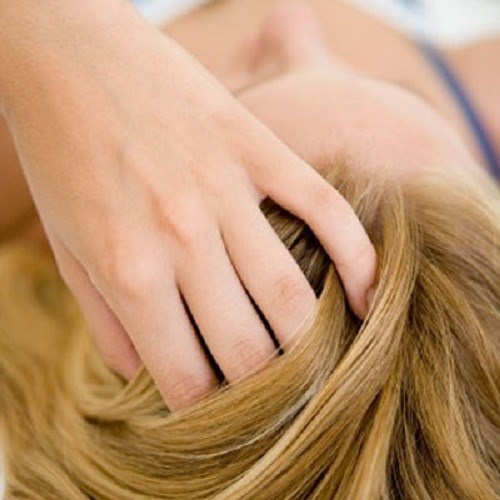 5. Ngoài ra, tránh thai bằng cấy que dưới da còn gây các tác dụng phụ ít gặp hơn như đau đầu, chóng mặt, căng ngực, buồn nôn … Các triệu chứng này thường thoáng qua hay giảm đi theo thời gian.