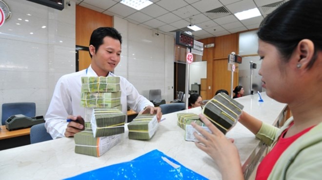 Vi sao lan song nhan su roi bo ngan hang ngay cang lon? hinh anh