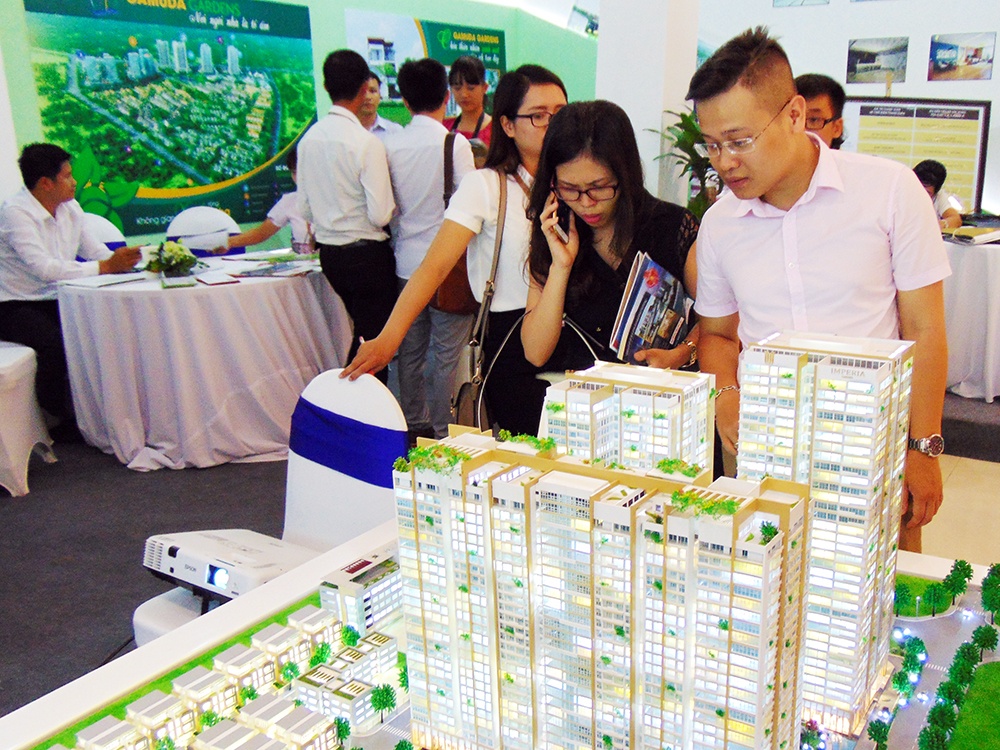 Siet cho vay bat dong san vi lo bong bong no ra hinh anh