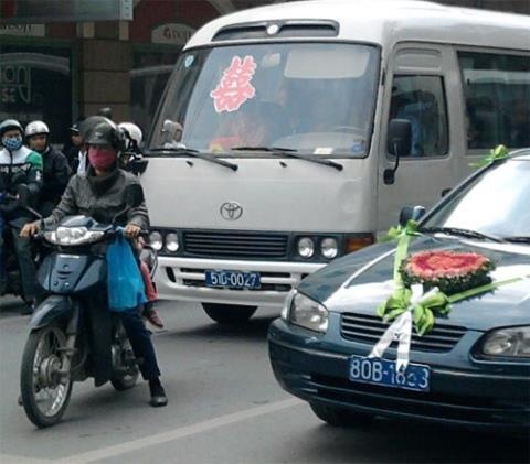 Khoan xe cong, do ca dong tien hinh anh