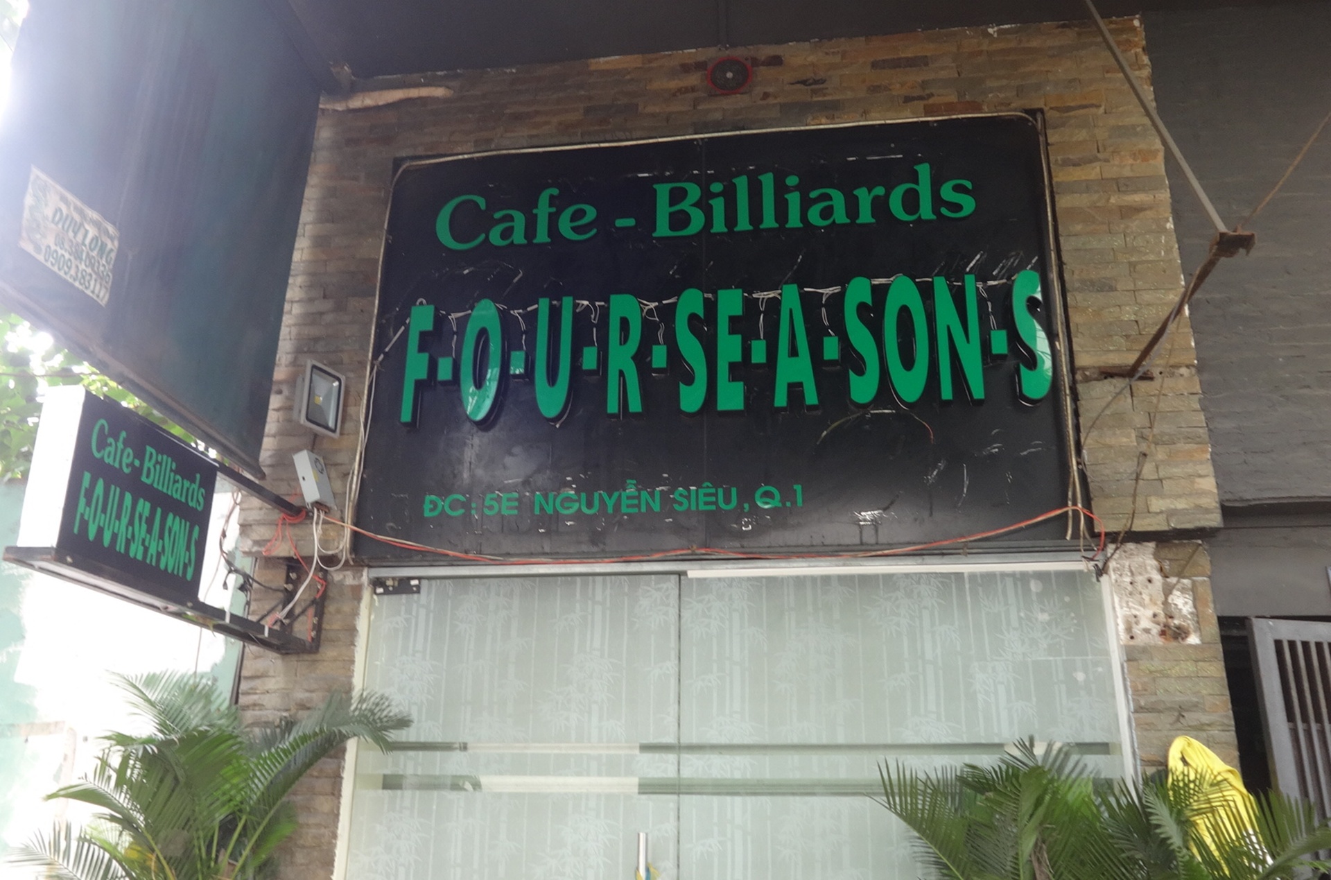 Vu quet the tru gan 700 trieu: Khach nham dia chi nha hang hinh anh