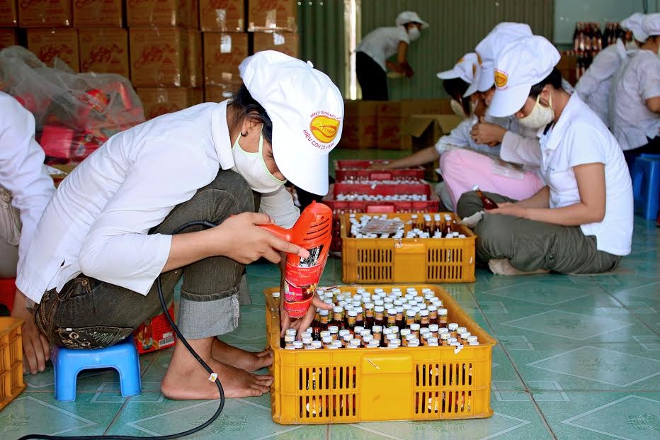 Nuoc mam Phan Thiet anh 10