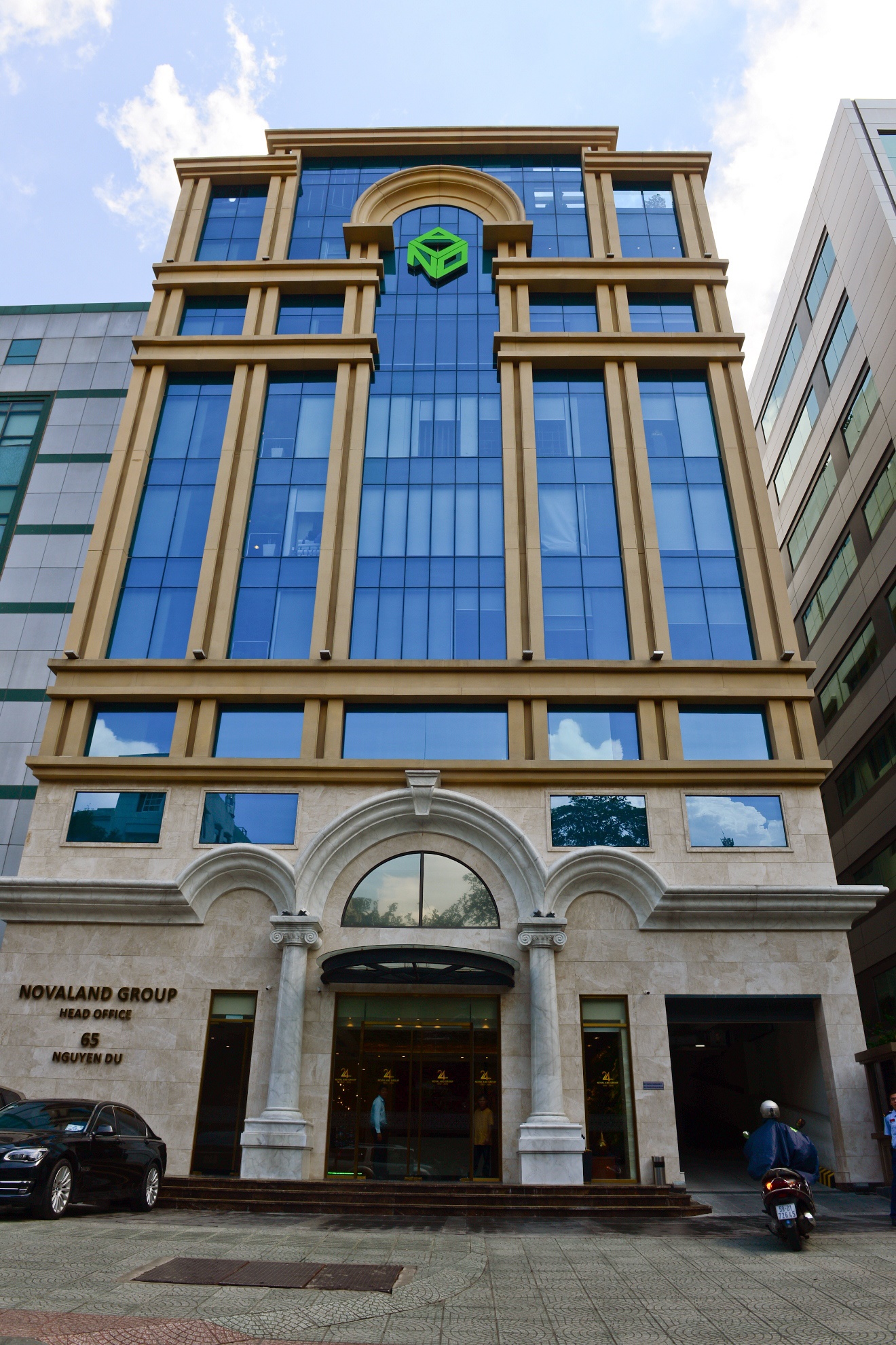 Kham pha noi lam viec tai Novaland anh 1