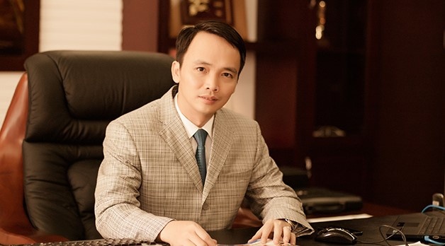 Co phieu ROS dua ong Trinh Van Quyet len ty phu dola hinh anh
