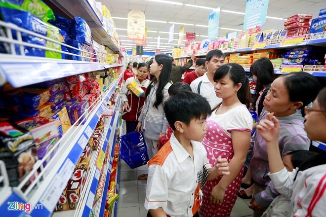 Cac cho,  sieu thi se hoat dong tro lai tu mung 2 Tet anh 1